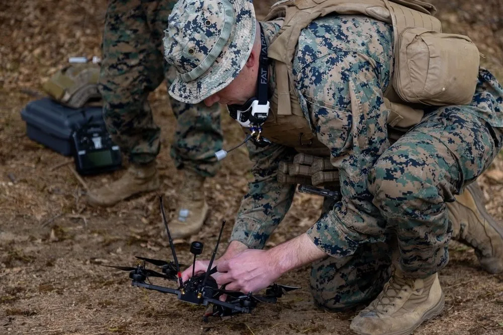 美国陆军无人机磁铁交易引发供应链安全质疑
